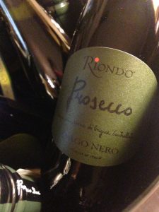 Riondo Prosecco split